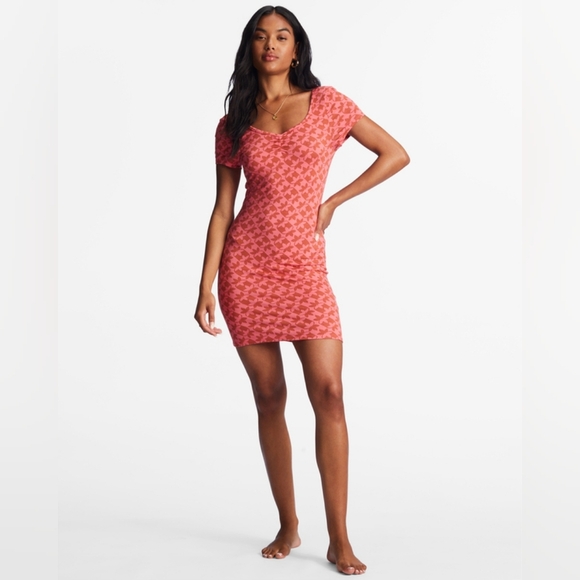 NWT Billabong Girl in the Sun Short Sleeve Bodycon Dress Women's Size Medium 10 - Picture 5 of 15
